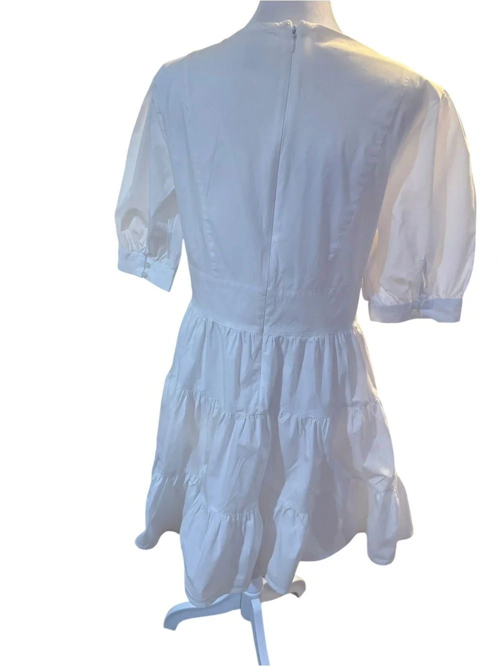 Women’s Michael Michael Kors white lined mini tiered dress EUC Size Medium